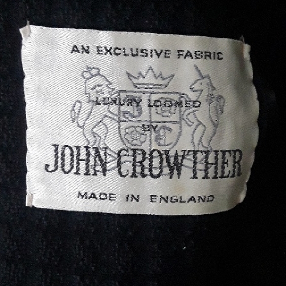 Vintage Black Wool Coat with Real Fur Collar, S, Luxury Made in England - Picture 5 of 9